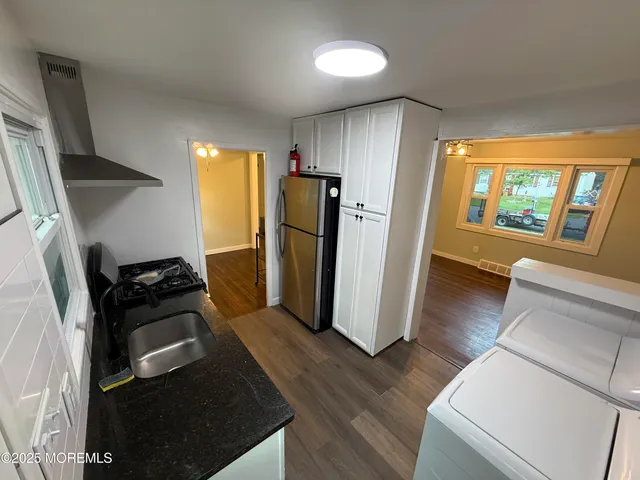 $2,800 | 203 Sunset Lane, Howell, NJ 07731