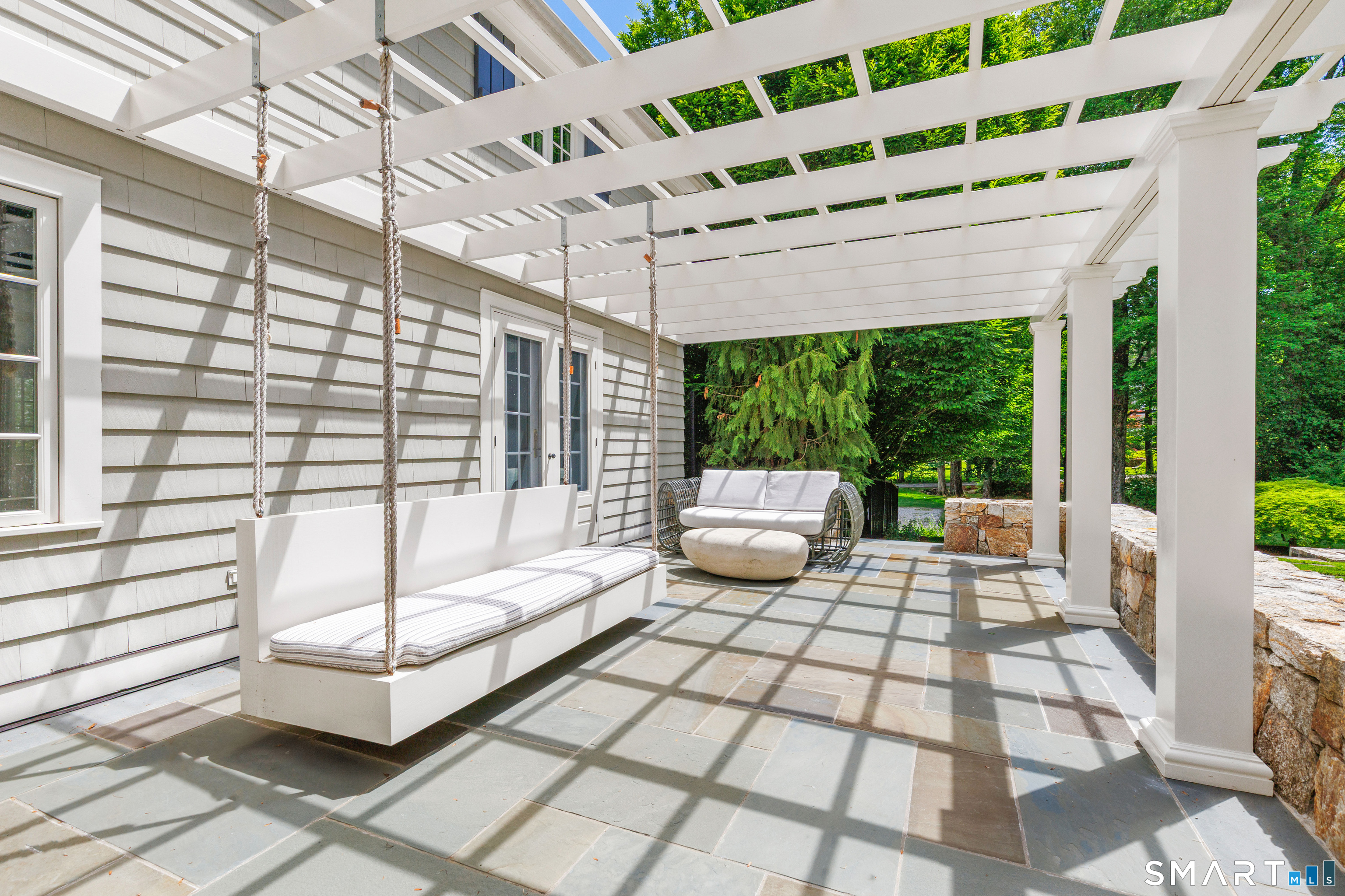 474 Brookside Road New Canaan, CT 06840 - Photo 4 of 40 Gallery Image 4