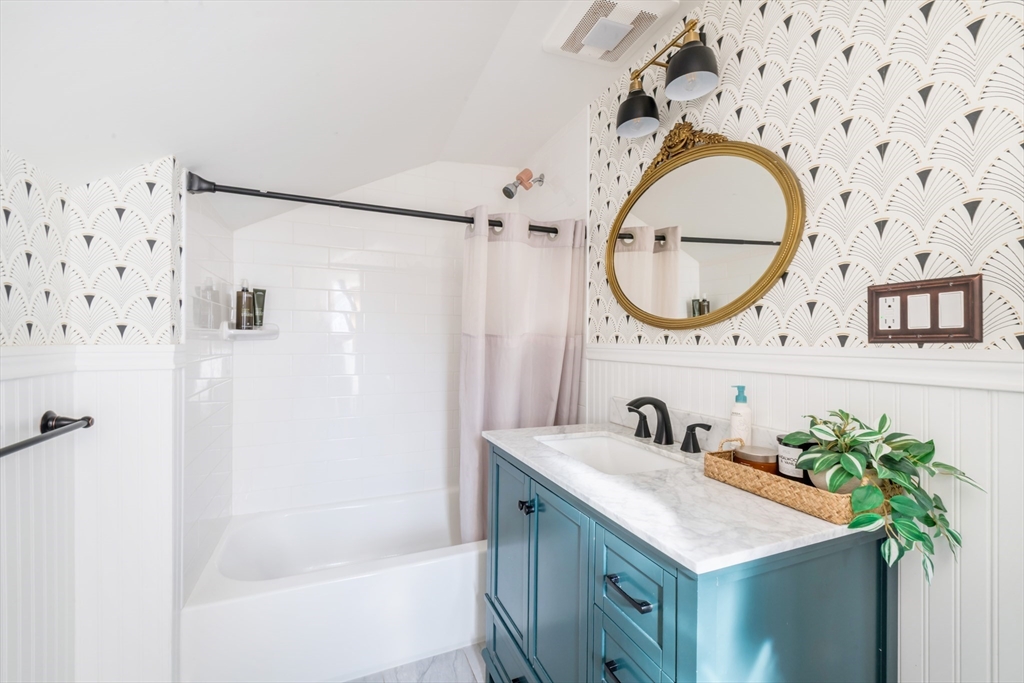 2 Harding Avenue Plymouth, MA 02360 - Photo 20 of 35