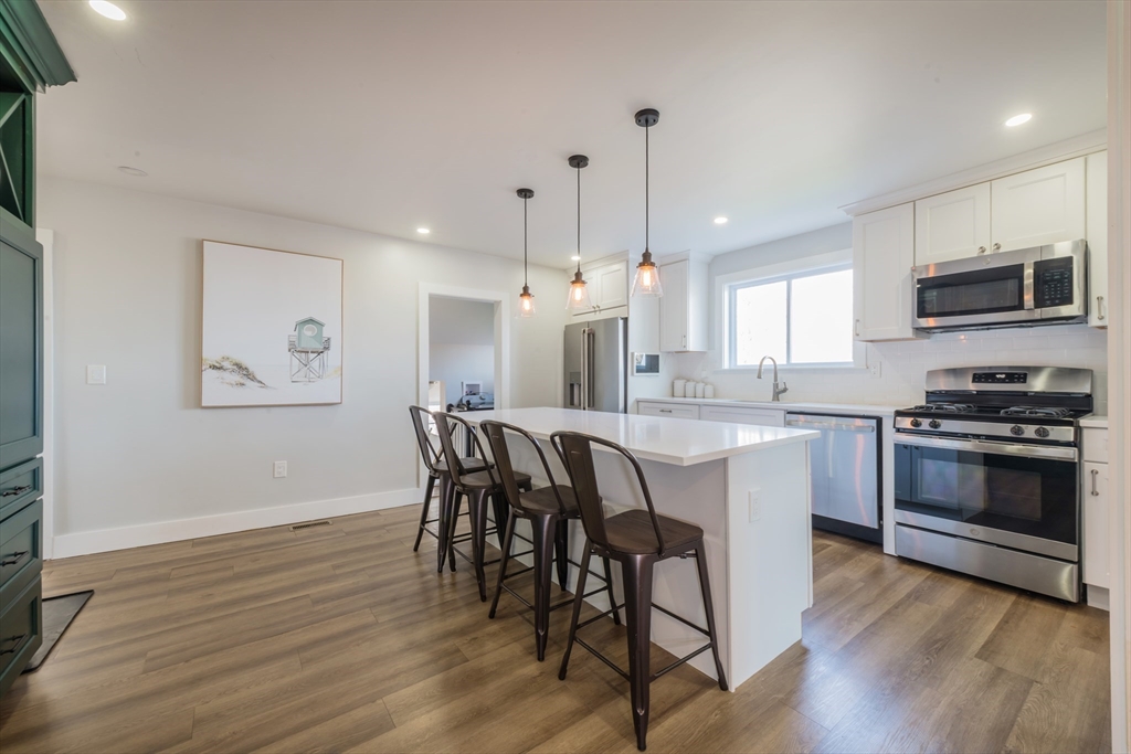 2 Harding Avenue Plymouth, MA 02360 - Photo 7 of 35