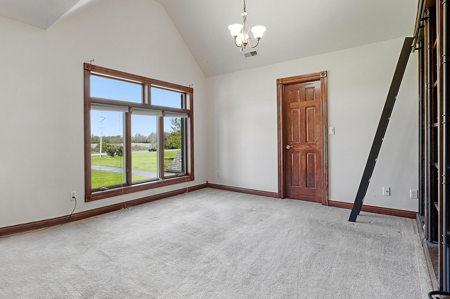 13643 Grant Street Crown Point, IN 46307 - Photo 18 of 35 1500x999