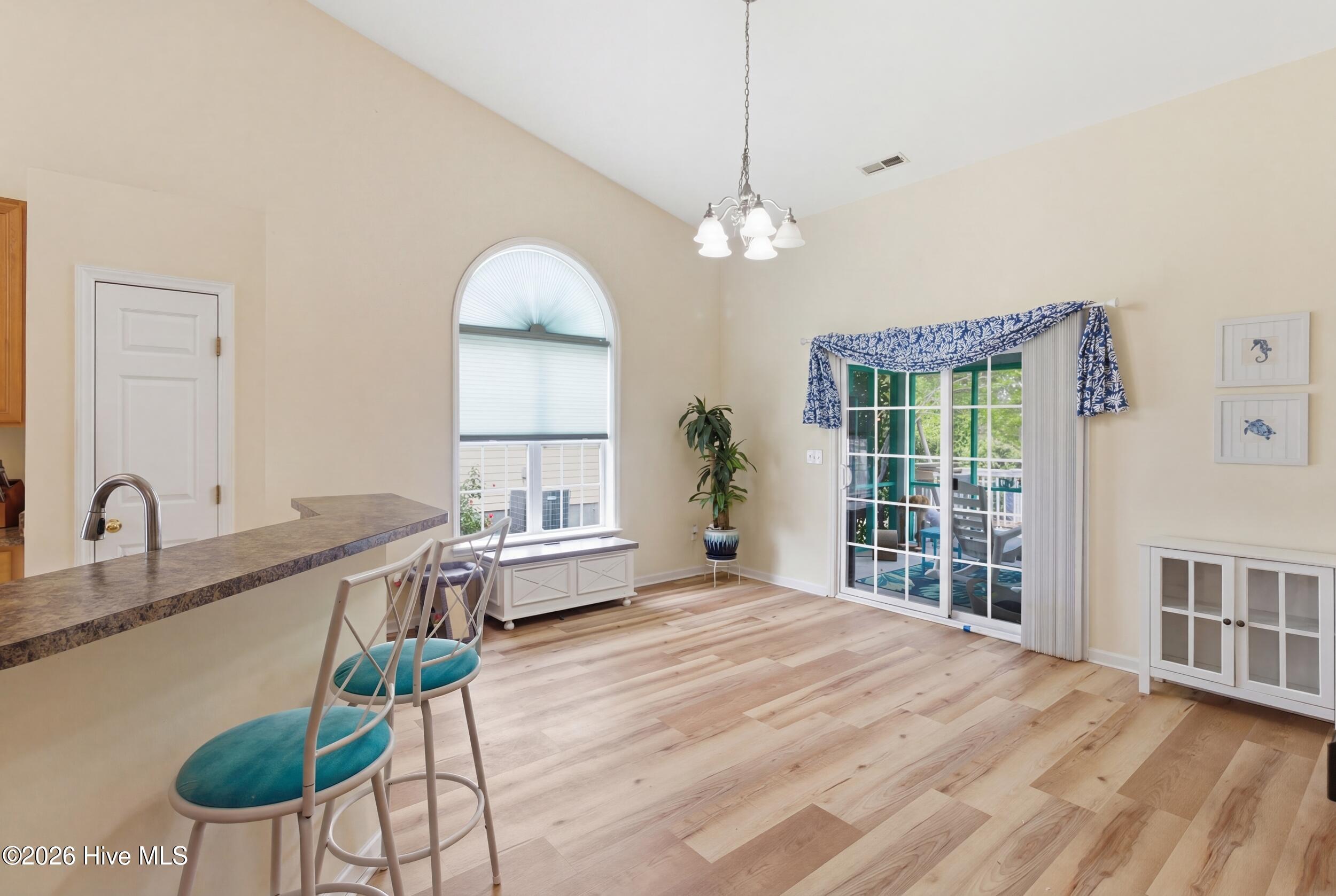 112 Bermuda View New Bern, NC 28560 - Photo 11 of 39 15_img_4016_