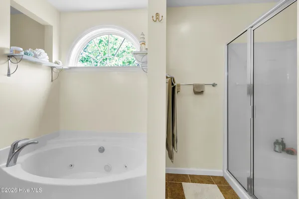 $350,000 | 112 Bermuda View, New Bern, NC 28560