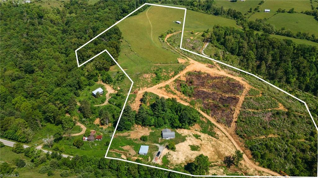 635 Farmers Fish Camp Road Sparta, NC 28675 - Photo 9 of 23 Gallery Image 9