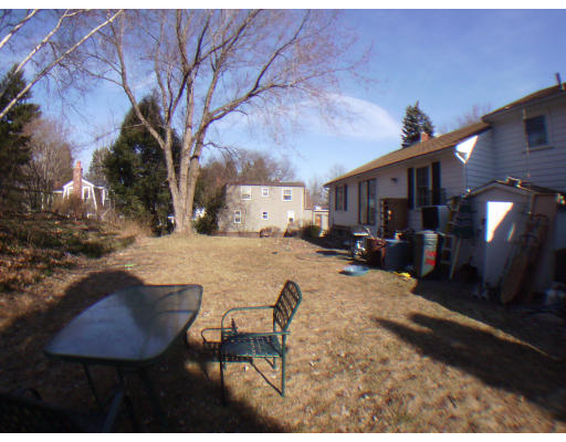 3 Oakhurst Road Beverly, MA 01915 - Photo 5 of 13 Gallery Image 5