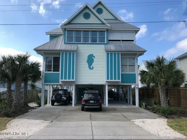 $2,000 | 1306 Snapper Lane, Unit 1, Carolina Beach, NC 28428