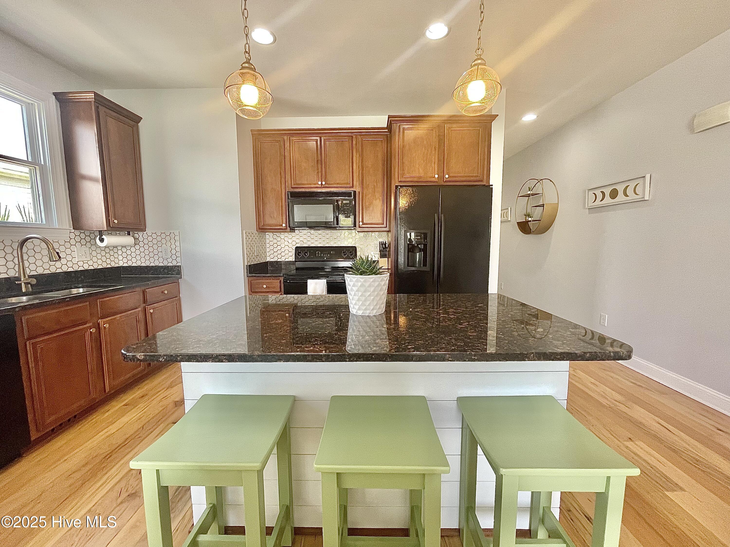 1306 Snapper Lane, Unit 1 Carolina Beach, NC 28428 - Photo 4 of 15 IMG_2391