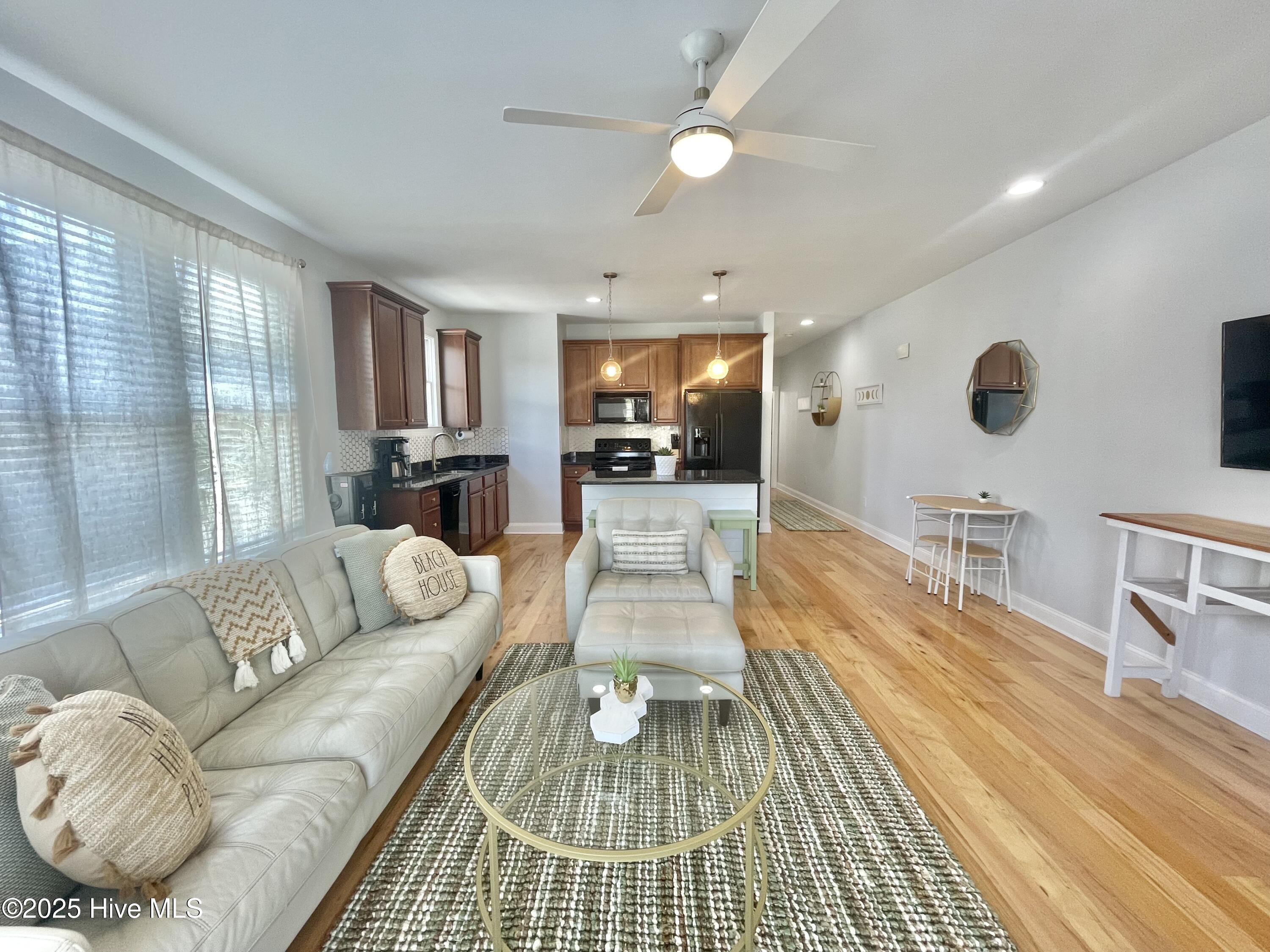 1306 Snapper Lane, Unit 1 Carolina Beach, NC 28428 - Photo 10 of 15 IMG_2385