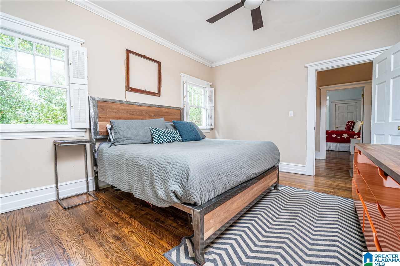 1608 Oxmoor Road Birmingham, AL 35209 - Photo 14 of 38