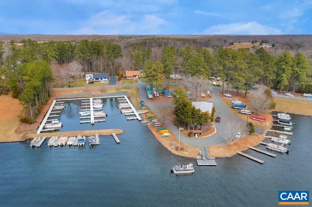 $695,000 | 19 Piedmont Lane, Palmyra, VA 22963