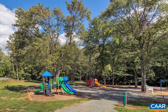 $695,000 | 19 Piedmont Lane, Palmyra, VA 22963