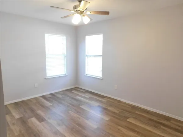 $1,950 | 305 Blackson Avenue, Austin, TX 78752