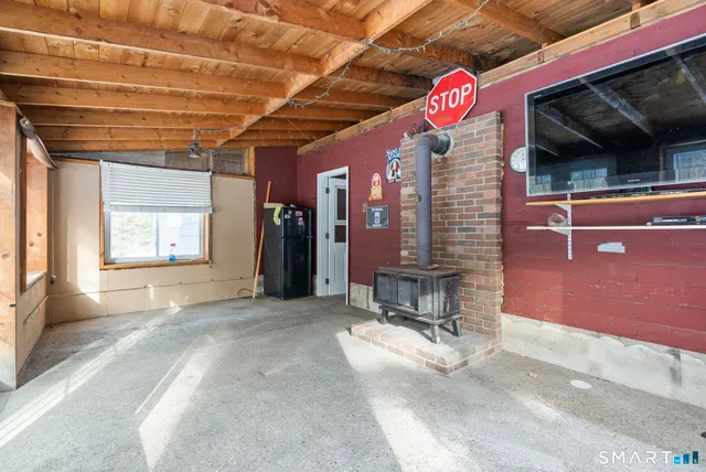 $349,000 | 37 East Cotton Hill Road, New Hartford, CT 06057