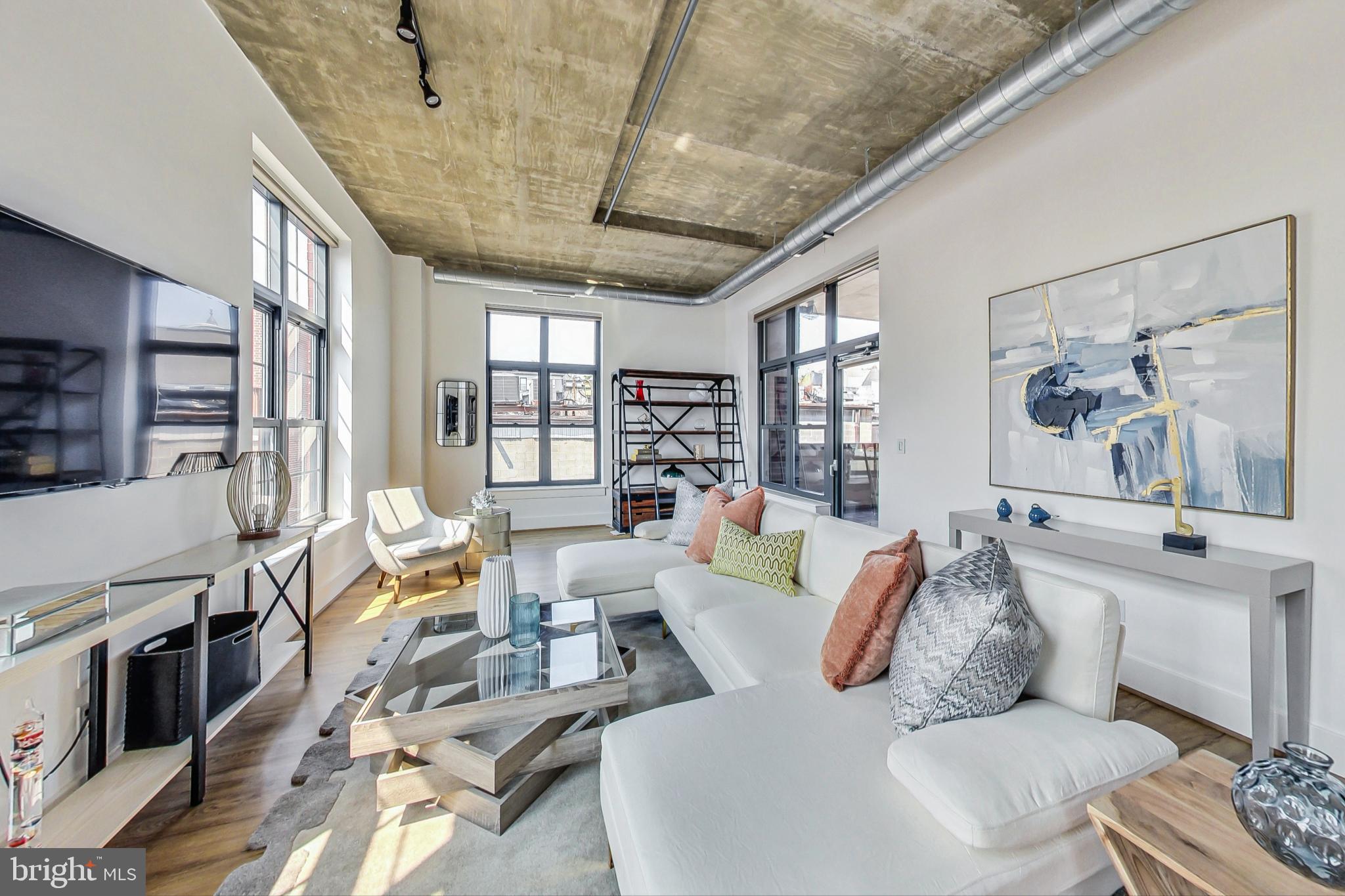 2328 Champlain Street Northwest, Unit 301 Washington, DC 20009 - Photo 20 of 21 Large open floor plan living room