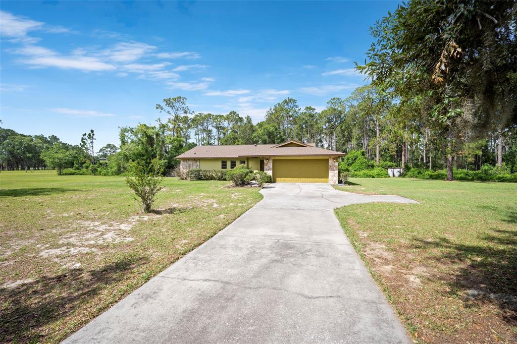 17125 Tuscanooga Road Groveland, FL 34736 - Photo 7 of 53