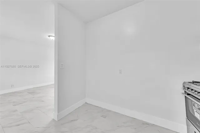 $1,500 | 1839 Funston Street, Unit 4, Hollywood, FL 33020