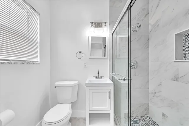 $1,500 | 1839 Funston Street, Unit 4, Hollywood, FL 33020