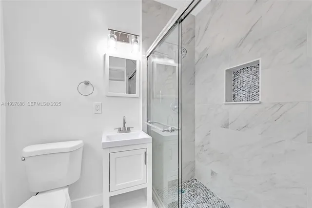 $1,500 | 1839 Funston Street, Unit 4, Hollywood, FL 33020