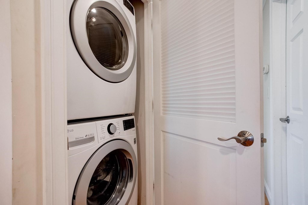 41 Spring Street, Unit 3 Waltham, MA 02451 - Photo 13 of 15