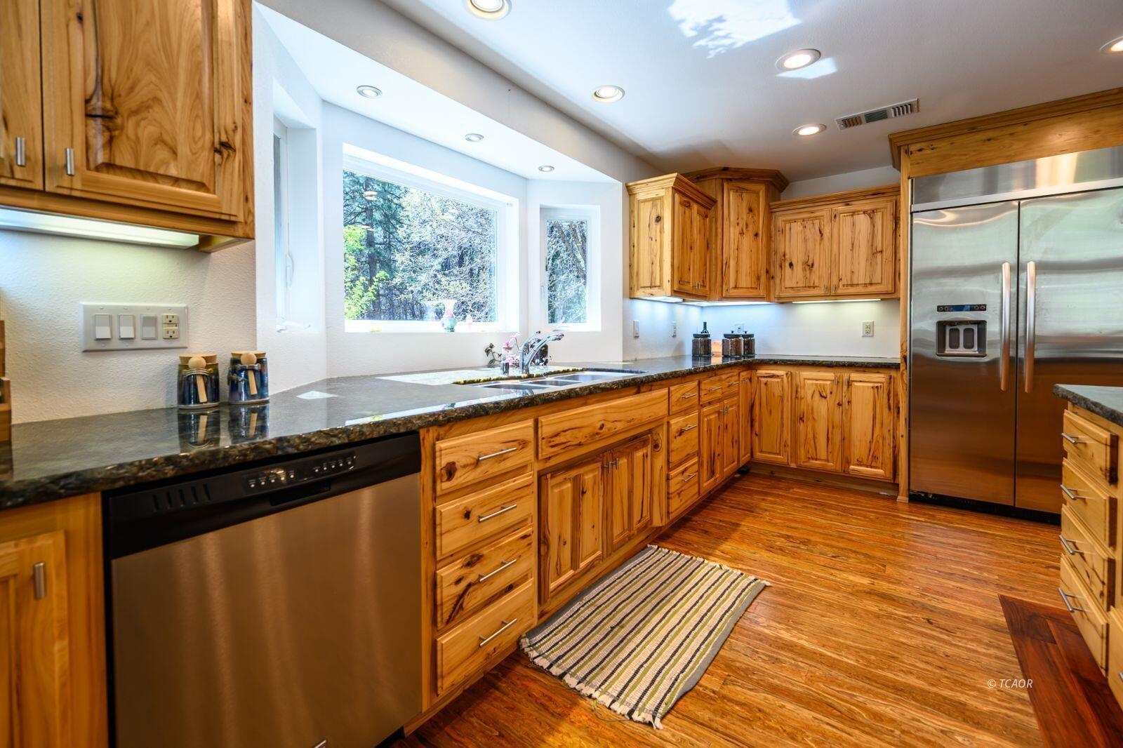 588 North Derrick Flat Road Trinity Center, CA 96091 - Photo 23 of 30 2165337_lg