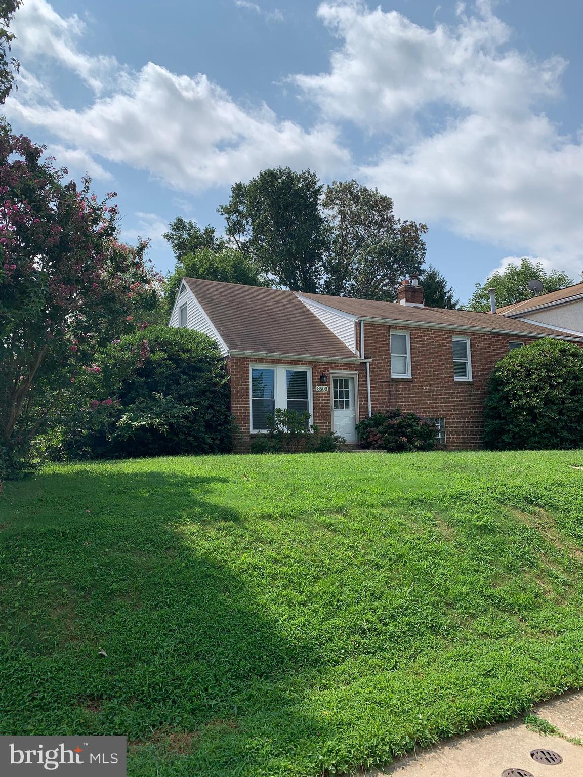 8500 Chippewa Road Philadelphia, PA 19128 - Photo 1 of 46