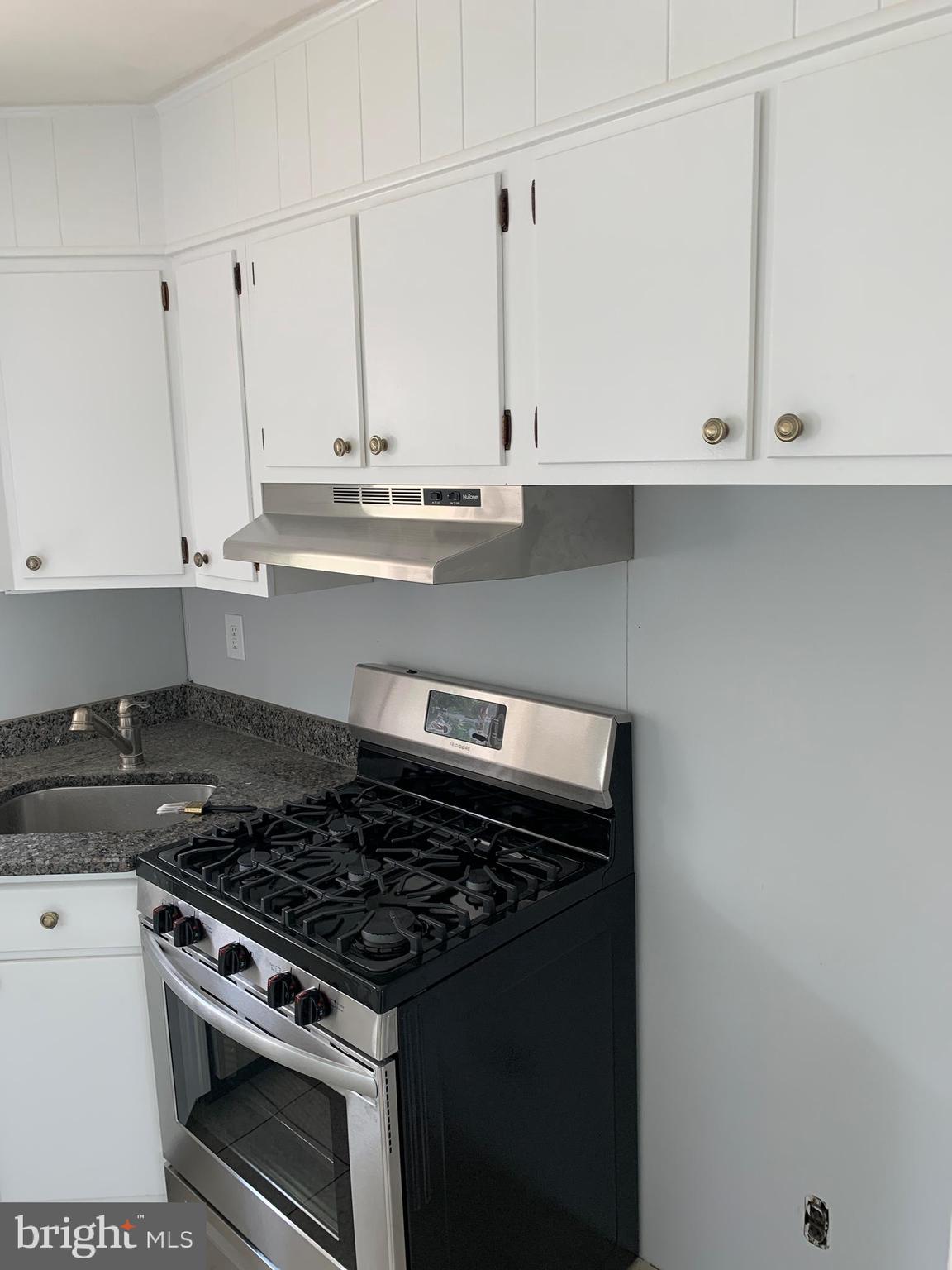 8500 Chippewa Road Philadelphia, PA 19128 - Photo 12 of 46