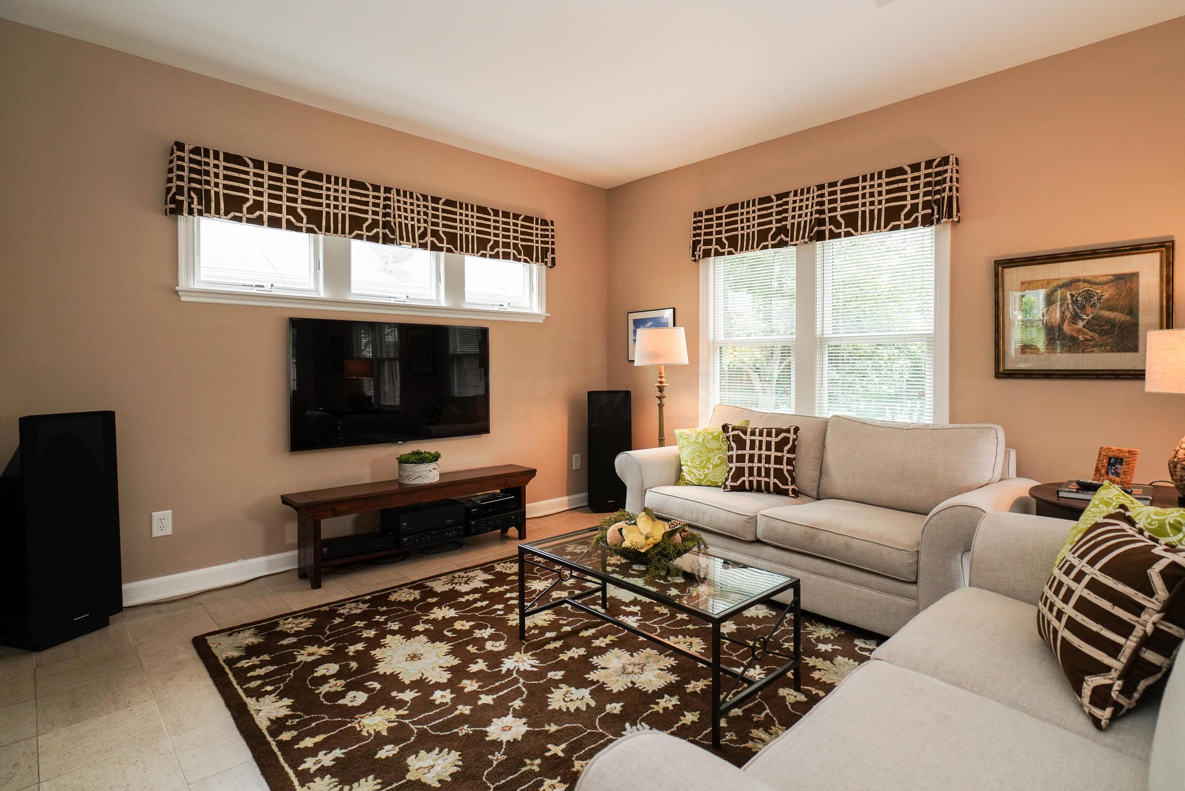 2675 Kent Road Columbus, OH 43221 - Photo 14 of 36 Gallery Image 14