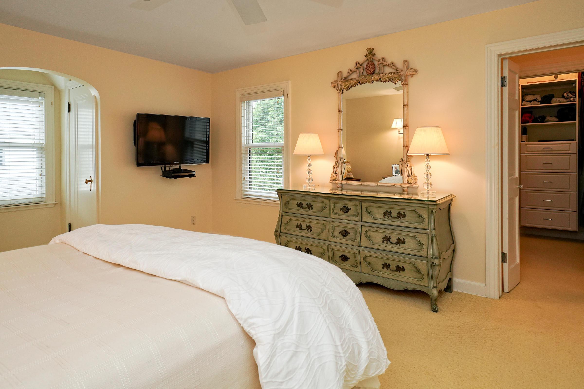 2675 Kent Road Columbus, OH 43221 - Photo 25 of 36 Gallery Image 25