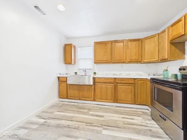 $129,900 | 1725 Hunter Avenue, New Castle, IN 47362