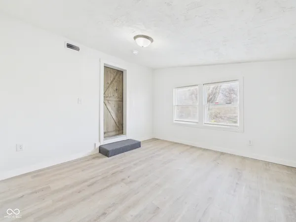 $129,900 | 1725 Hunter Avenue, New Castle, IN 47362