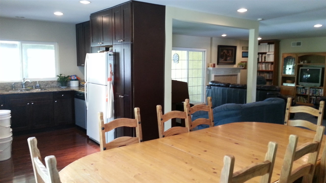 13125 Tobiasson Road Poway, CA 92064 - Photo 5 of 9