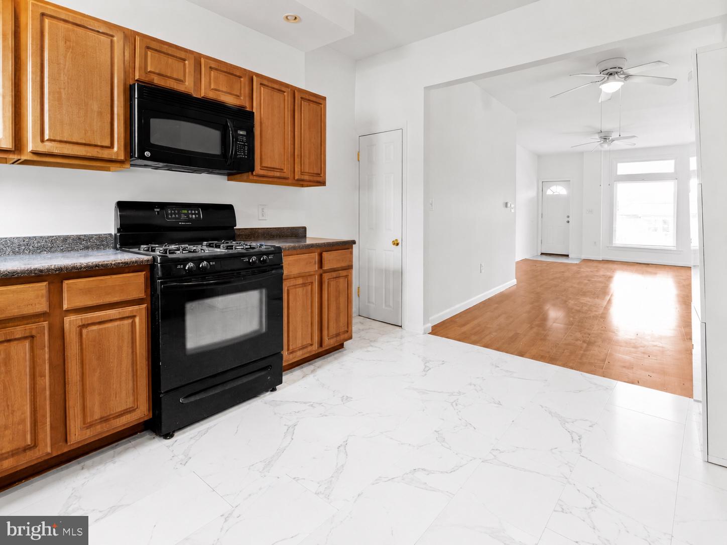 3915 Falls Road Baltimore, MD 21211 - Photo 6 of 23 Bright and inviting kitchen space.