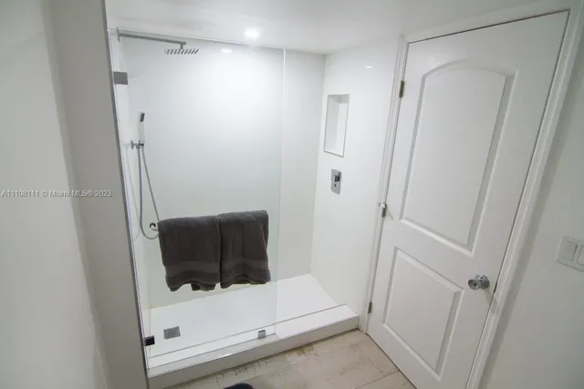 $2,500 | 753 Michigan Avenue, Unit 3A, Miami Beach, FL 33139