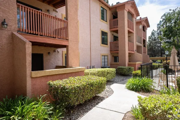 $450,000 | 12015 Alta Carmel Court, Unit 306, San Diego, CA 92128