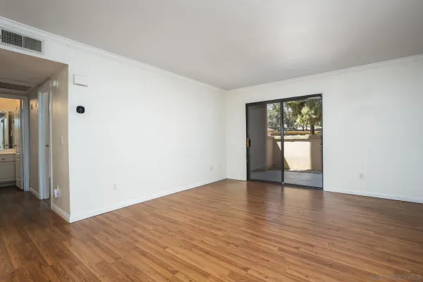 $450,000 | 12015 Alta Carmel Court, Unit 306, San Diego, CA 92128