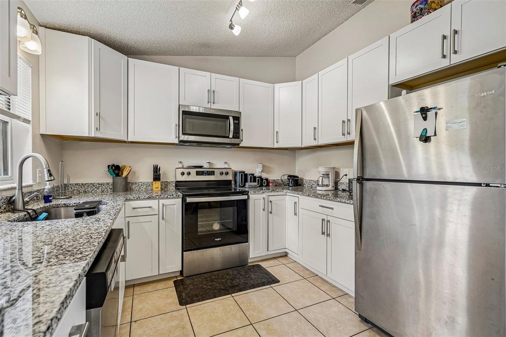 18 Spring Radiel Ocala, FL 34472 - Photo 9 of 24