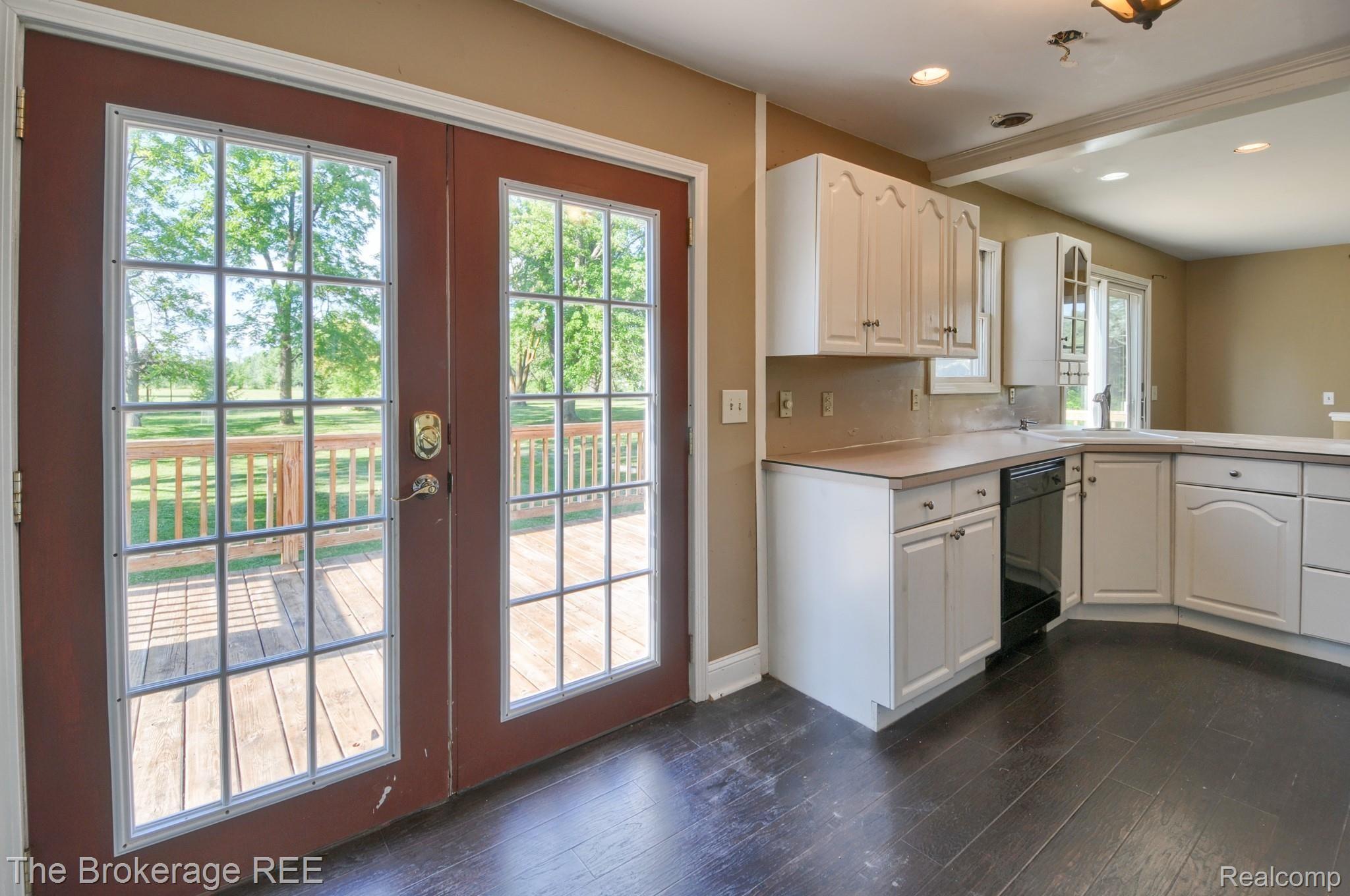 12250 Lennon Road Lennon, MI 48449 - Photo 18 of 34 SD3_9133-HDR(5).jpg
