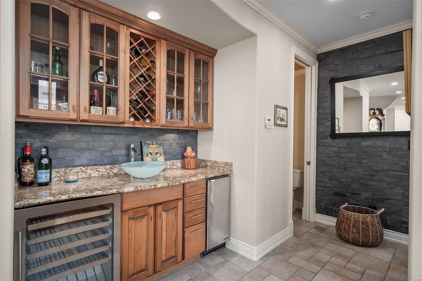 819 New Ballwin Road Ballwin, MO 63021 - Photo 12 of 47