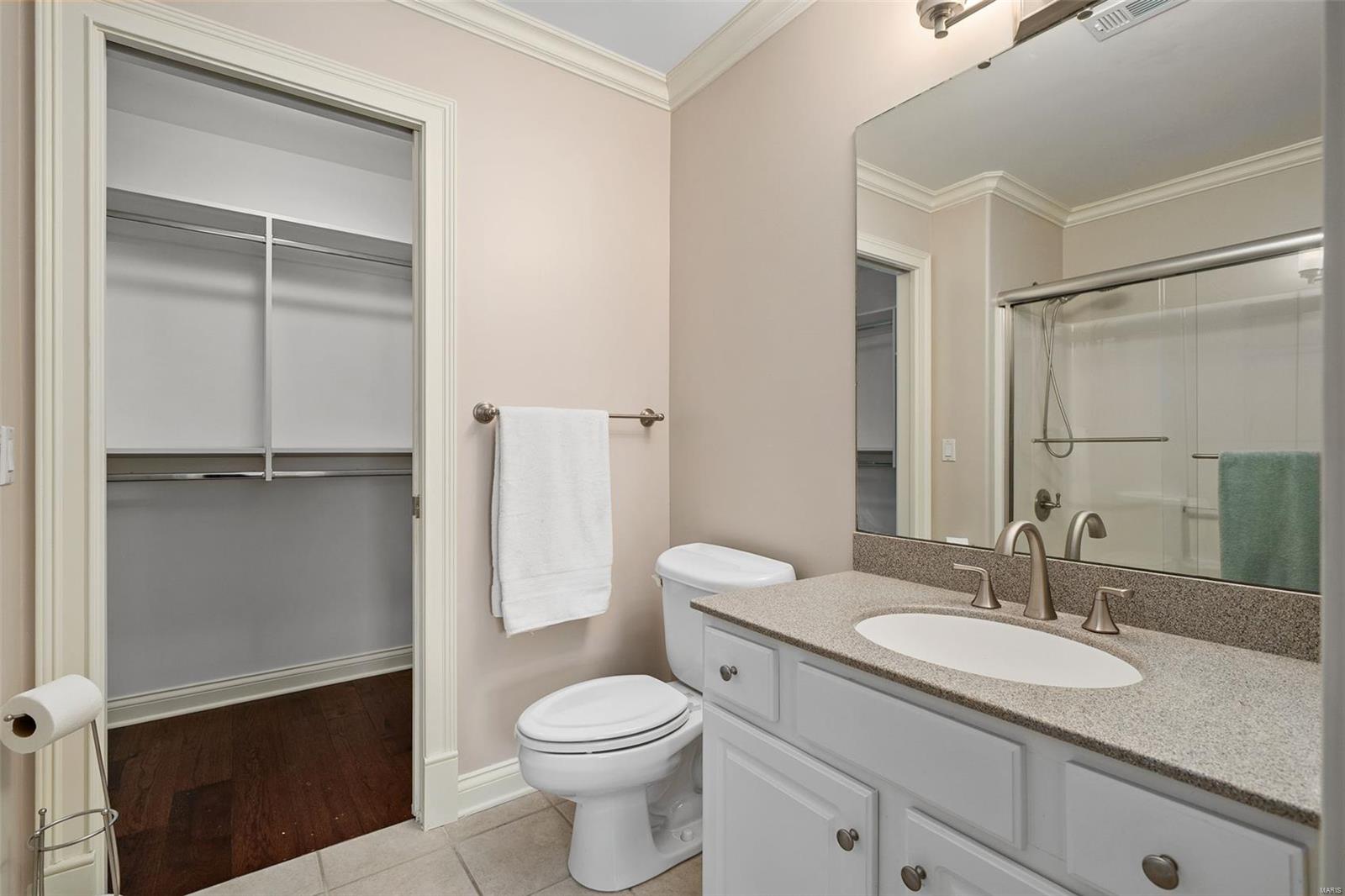 819 New Ballwin Road Ballwin, MO 63021 - Photo 26 of 47