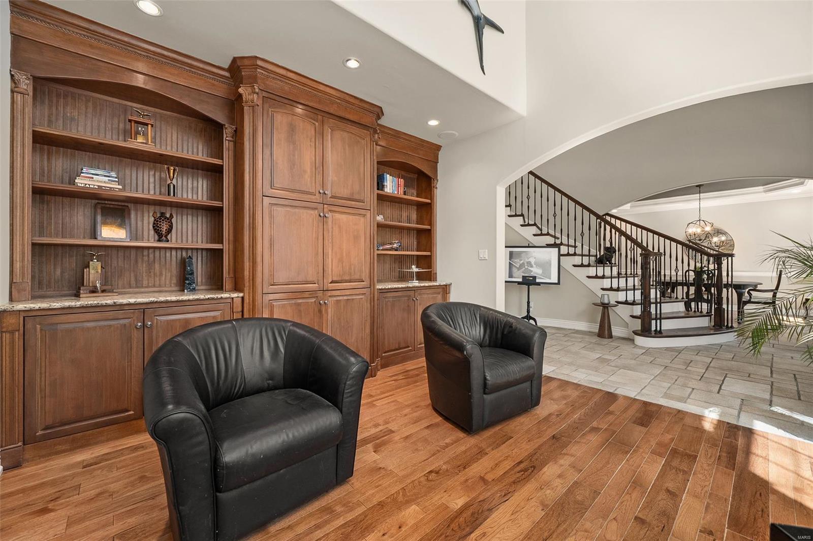 819 New Ballwin Road Ballwin, MO 63021 - Photo 5 of 47