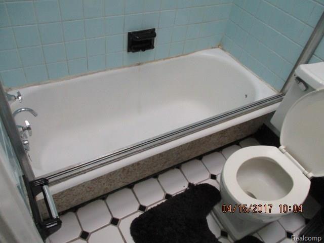 3591 Springle Street Detroit, MI 48215 - Photo 35 of 41 IMG_4133.JPG