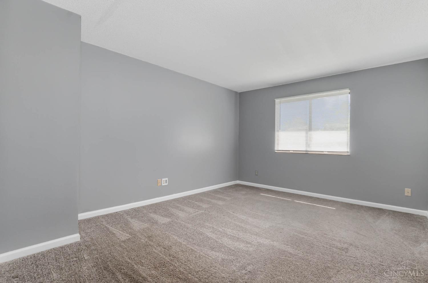 3313 North Bend Road, Unit M Cincinnati, OH 45239 - Photo 13 of 23