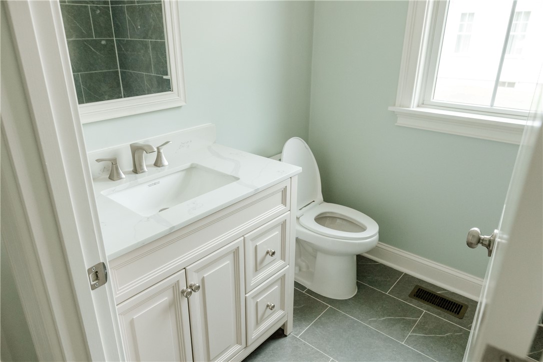 10 Woodward Road Lincoln, RI 02865 - Photo 27 of 50 Gallery Image 27