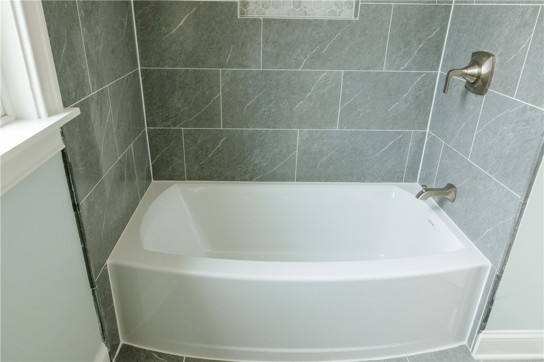 10 Woodward Road Lincoln, RI 02865 - Photo 28 of 50 Gallery Image 28