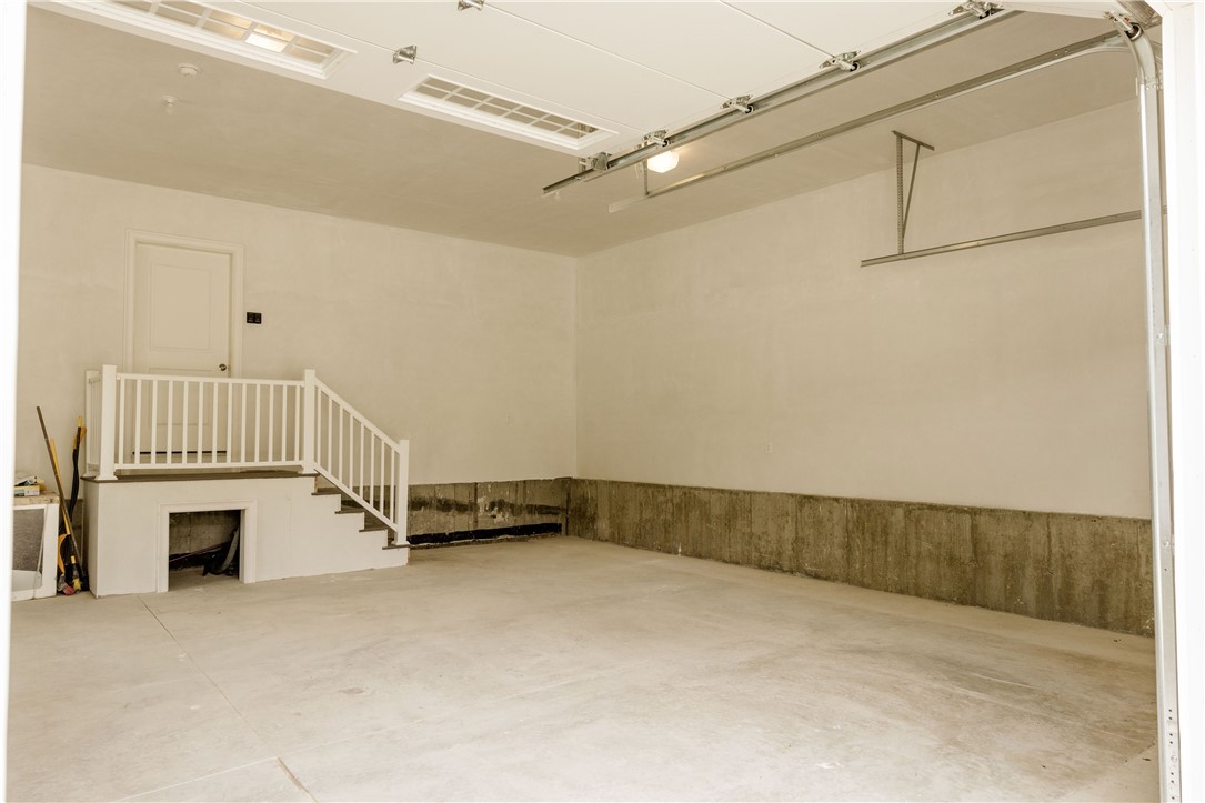 10 Woodward Road Lincoln, RI 02865 - Photo 8 of 50 Gallery Image 8