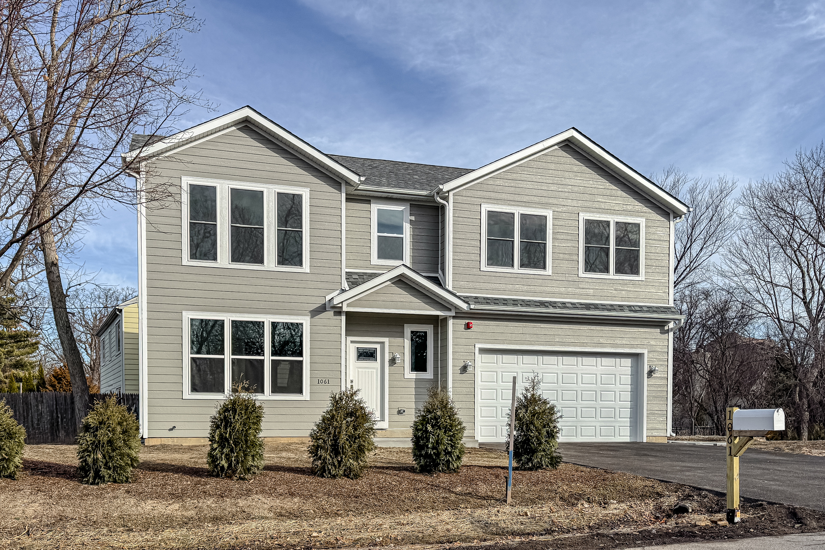 1061 Green Bay Road Lake Bluff, IL 60044 - Photo 2 of 34