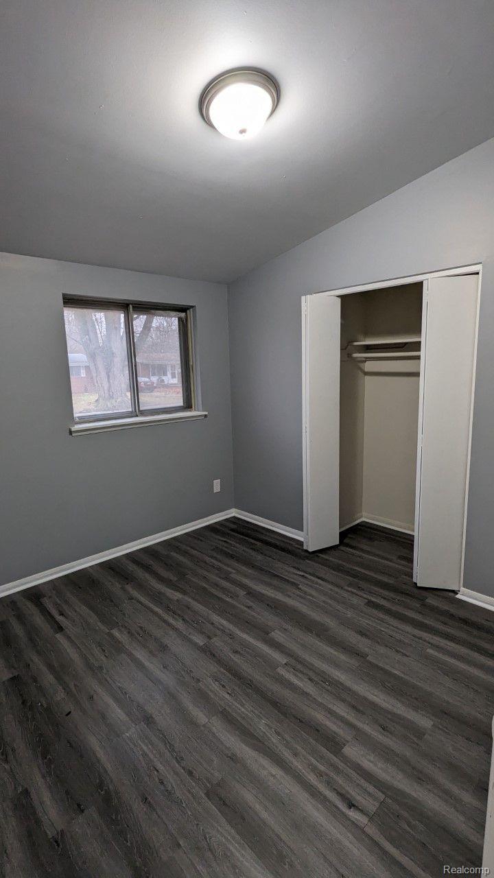 262 Bert Lane Inkster, MI 48141 - Photo 8 of 15 Gallery Image 8