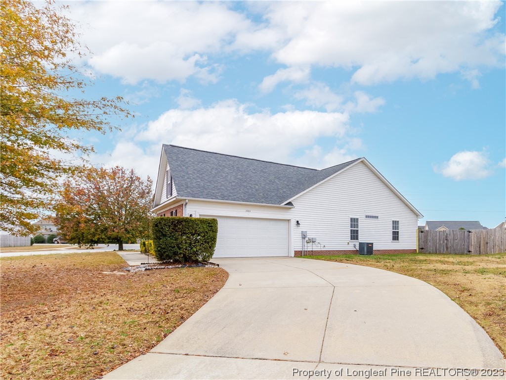 1964 Yellowbrick Road Fayetteville, NC 28314 - Photo 4 of 37 a view of a house with a yard