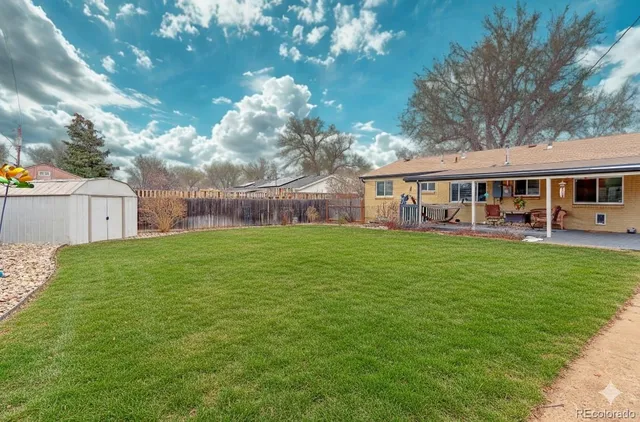 $595,000 | 3333 West Wagon Trail Road, Englewood, CO 80110