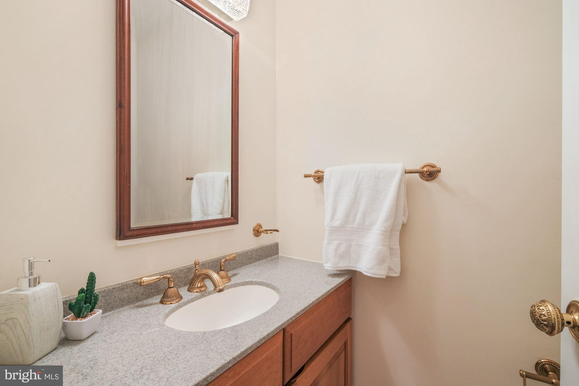 2622 Garfield Street Northwest Washington, DC 20008 - Photo 14 of 42